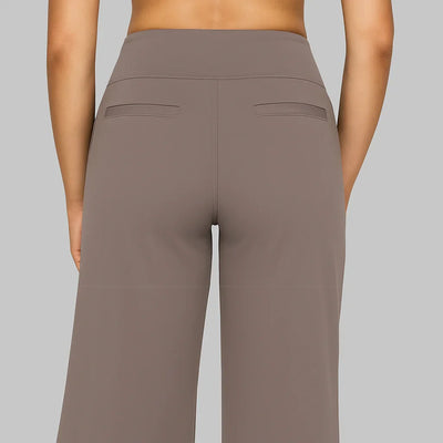 The Olivia Pull-On Pant